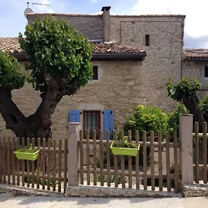  Hébergement de vacances La Petite Maison En Pierres